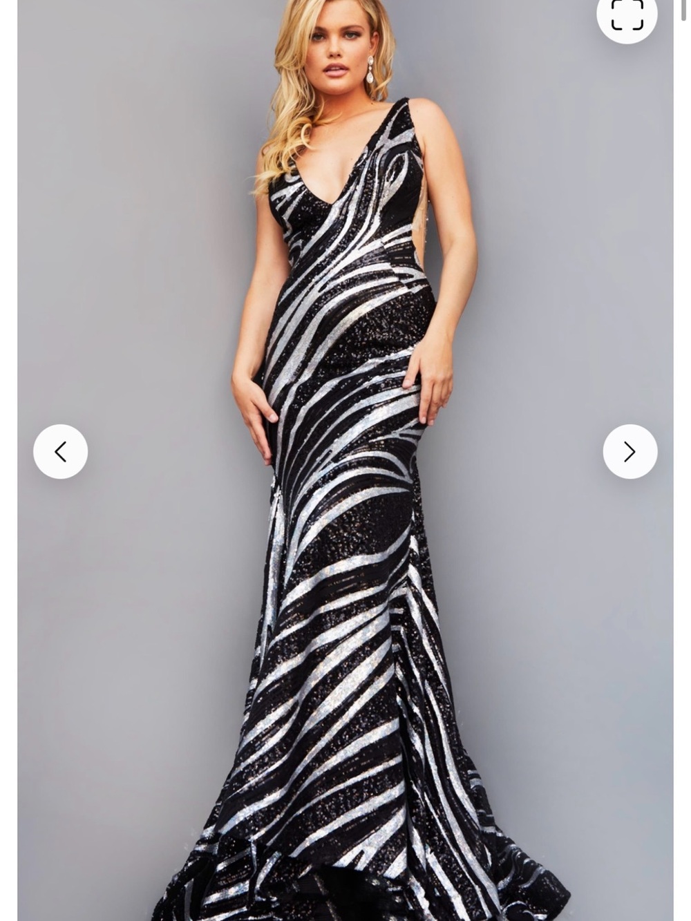 Jovani Black and Silver Sequin Zebra-Print V-Neck Gown Sz 4 like new